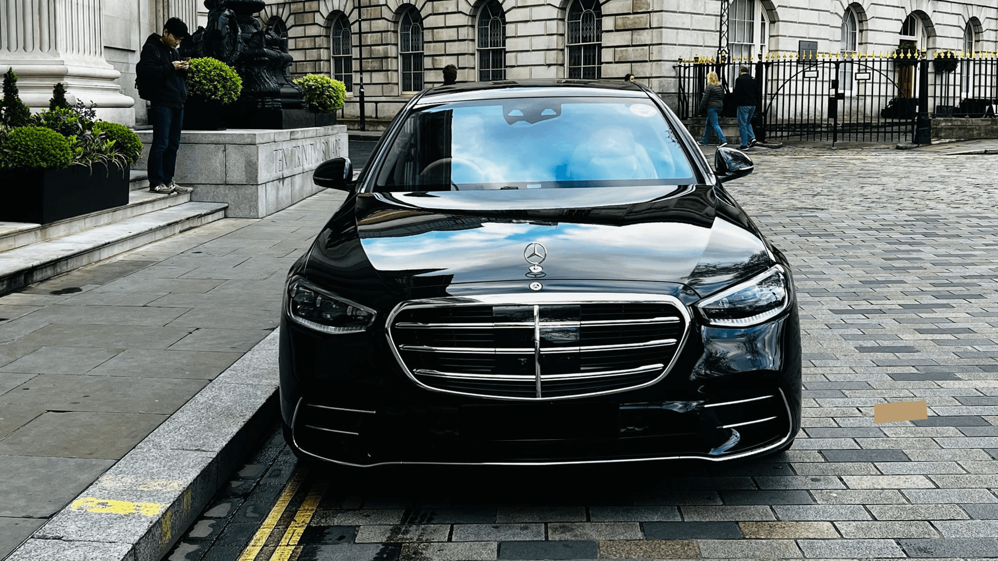 Chauffeured Vehicles at Your Service in Just a Few Clicks